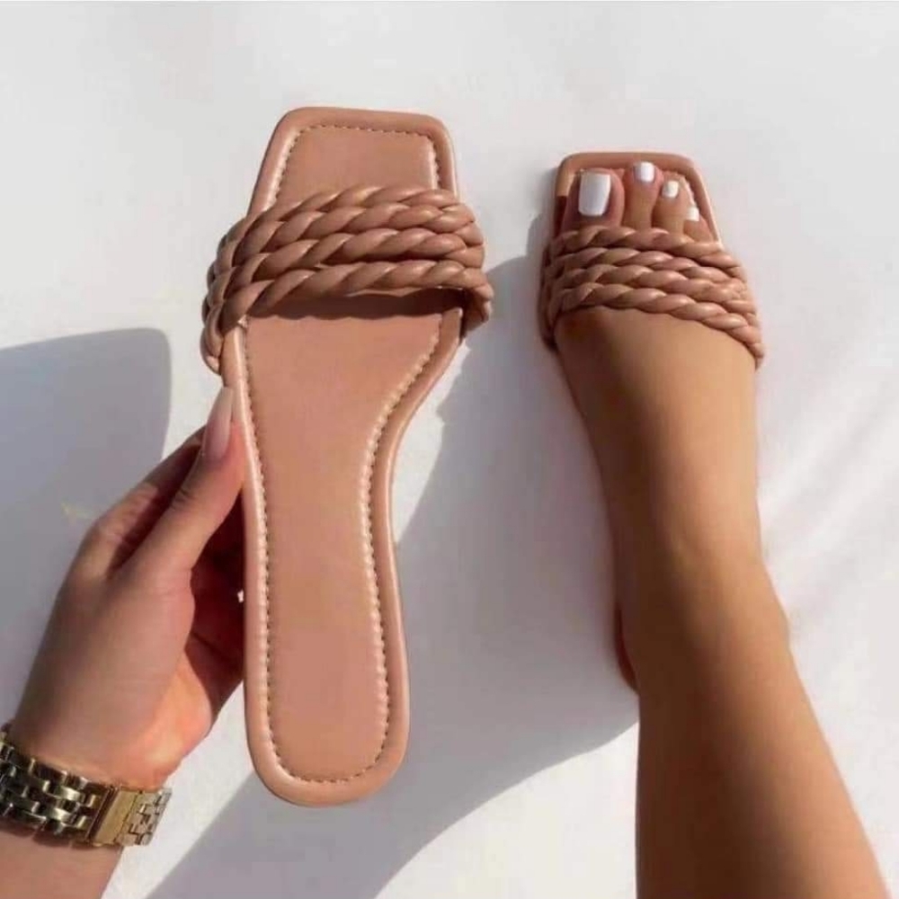 Light pink rope sandals
